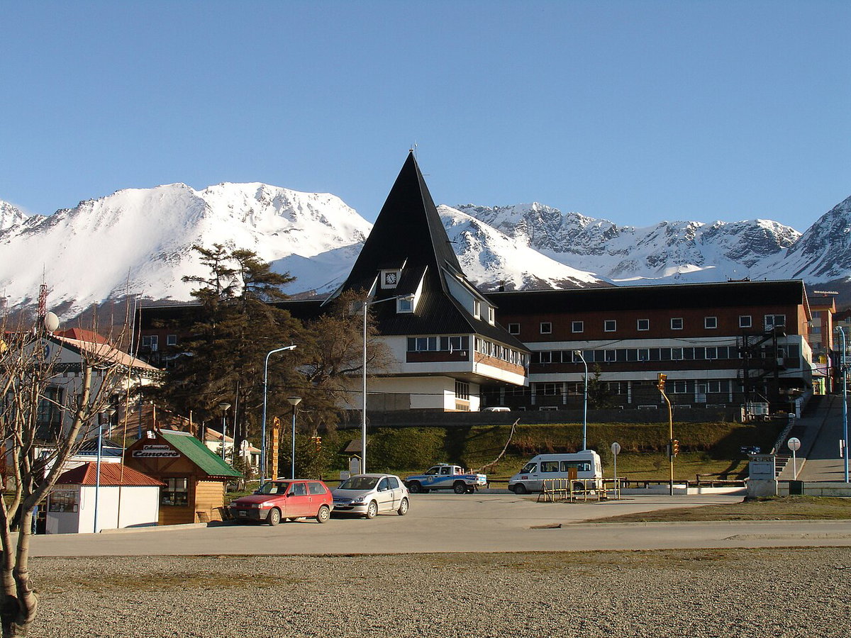 Gobernación Provincia de Tierra del Fuego Antártida e Isla del Atlántico Sur, Ushuaia, Argentina, 2006