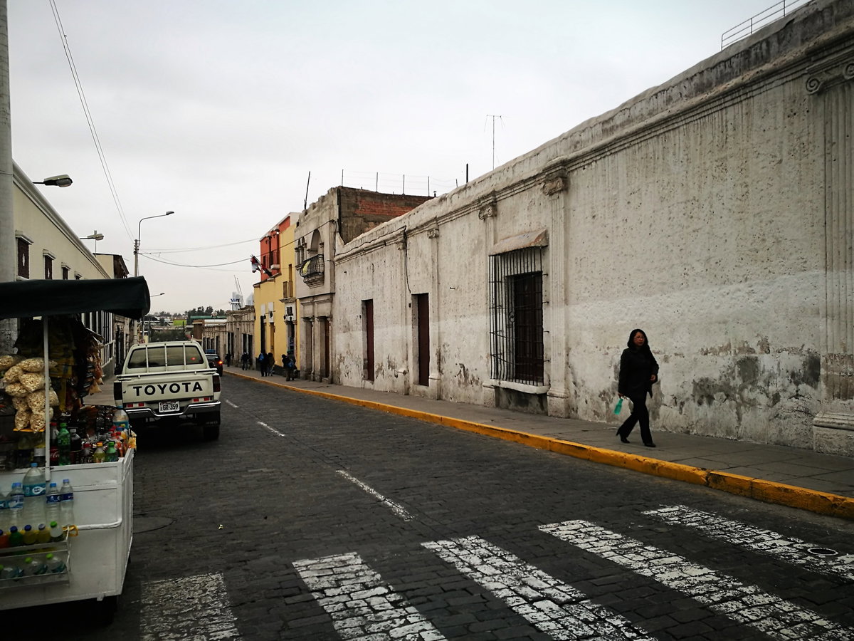 Carrer Moral d'Arequipa, Arequipa, Peru, 2017