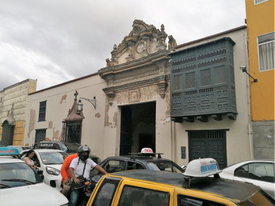 Façanes al jirón Independencia de Trujillo, Trujillo, 2017