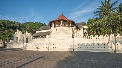 SL Kandy Sacred Tooth Temple, Kandy, 2020