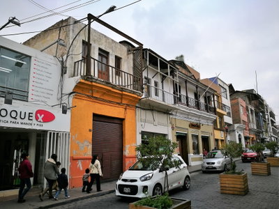 Carrer Puente Bolognesi d'Arequipa02, Arequipa, 2017