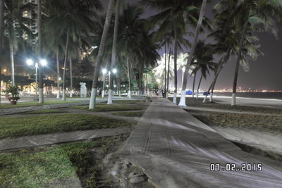 Công Viên và bãi biển Nha Trang buổi tối, Nha Trang, 2015