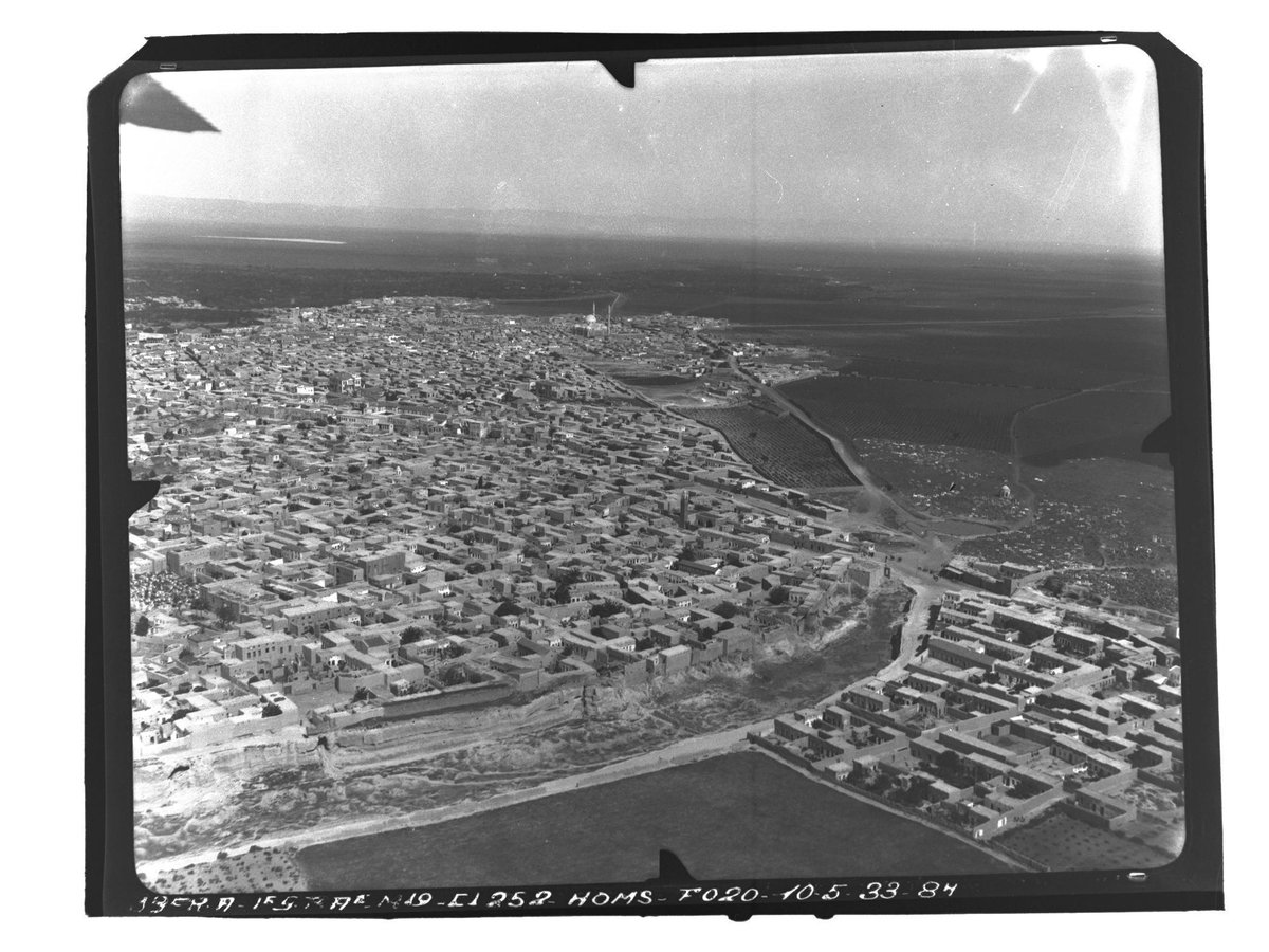 Ifpo Syrie, gouvernorat de Homs, Homs, vue aérienne oblique, Homs, Syria, 1933