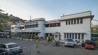 SL Kandy Railway station, Kandy, 2020
