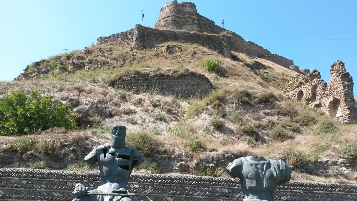 Cixe3, Gori, Georgia, 2016
